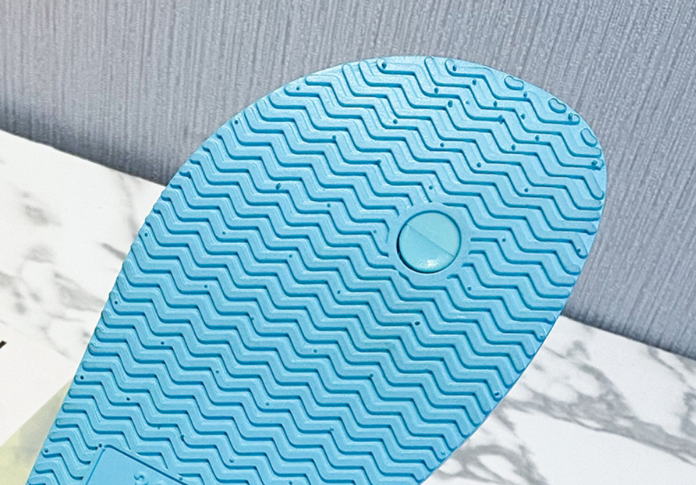 Slipper (12).png