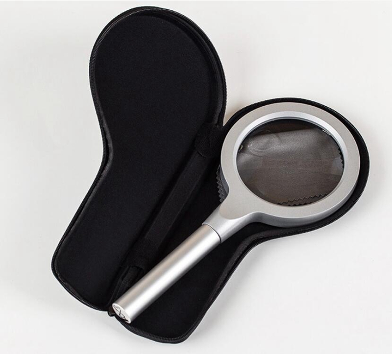 Magnifying  Glass (4).jpg
