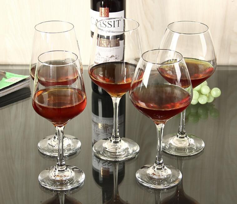 wine glass (2).jpg
